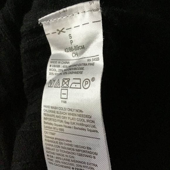 BANANA REPUBLIC Filpucci Wool Cashmere Blend Cable Knit Crew Neck Sweater - Picture 4 of 5